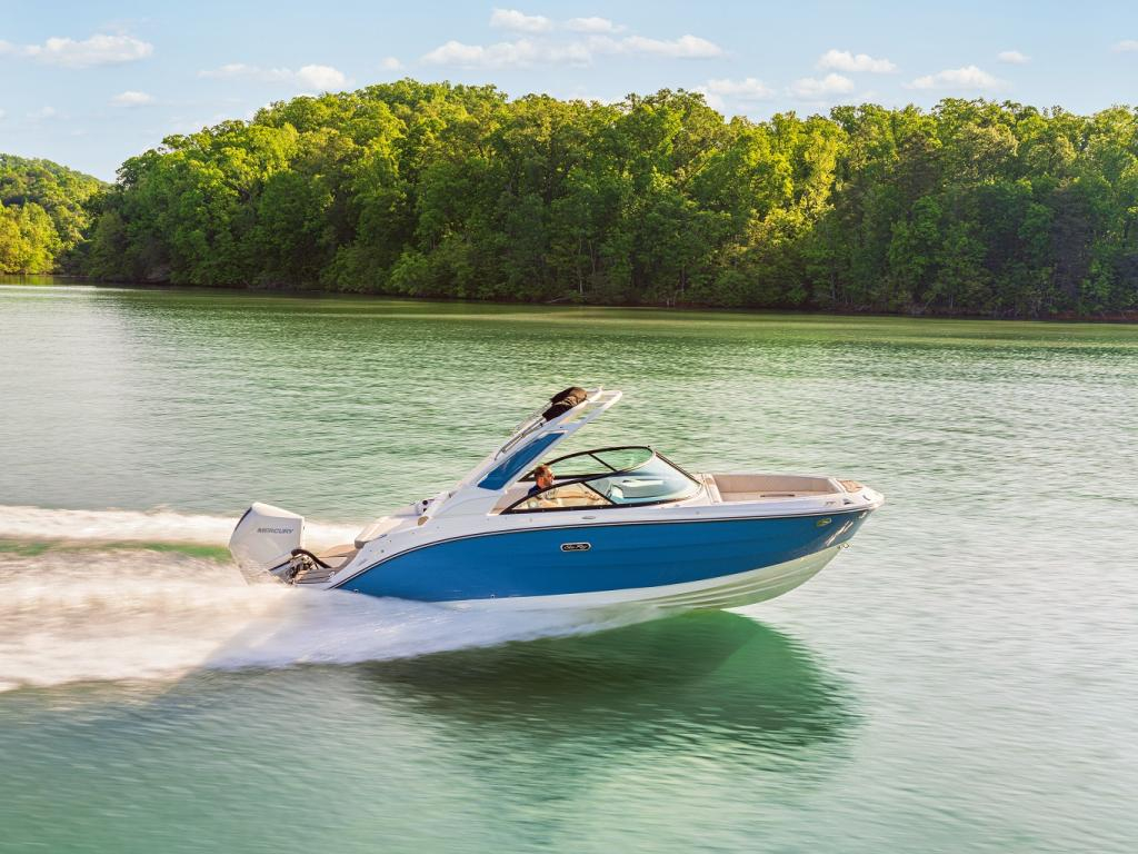 7801038-large 7801038-large