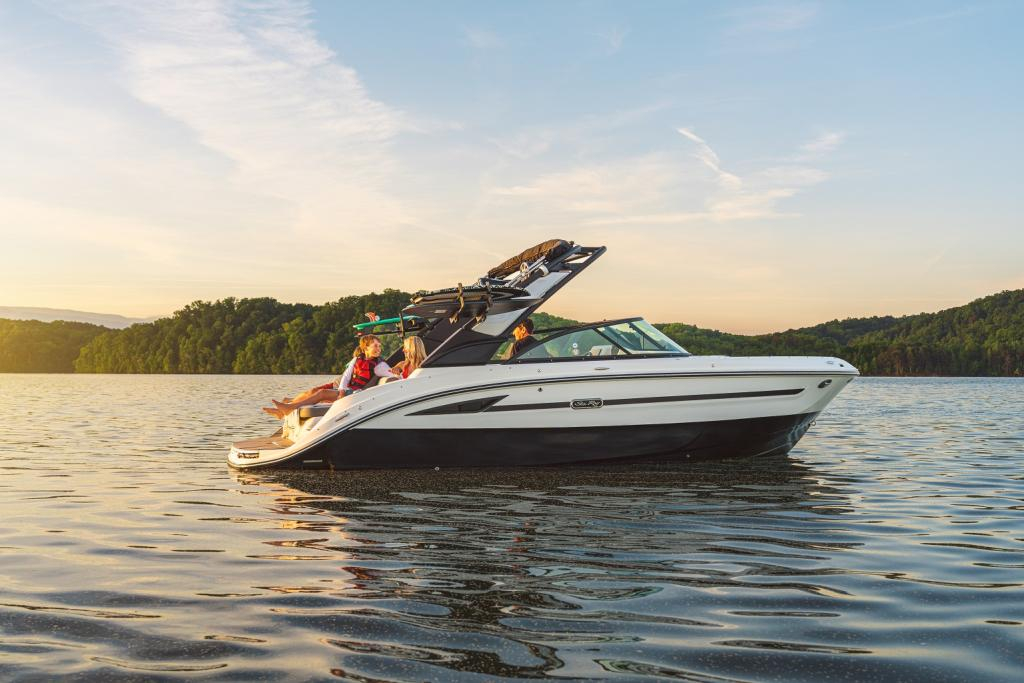 7801054-large 7801054-large